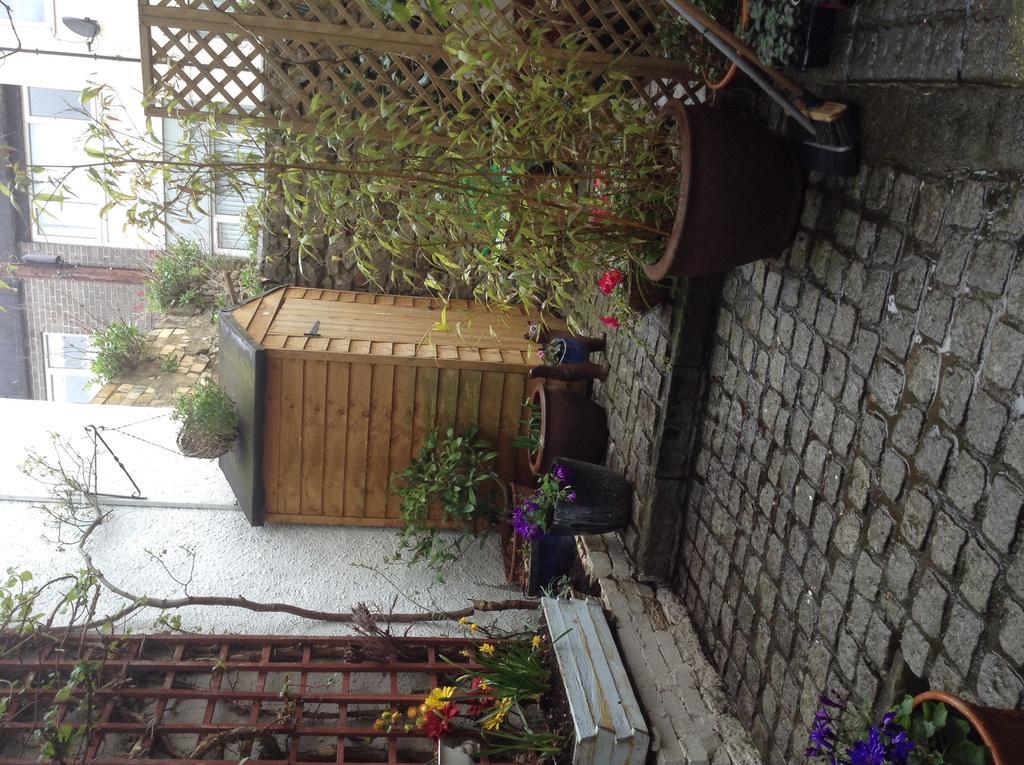 Cartref Guesthouse 卡纳芬 外观 照片